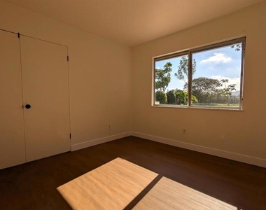 5832 Stadium Street - Photo Thumbnail 13