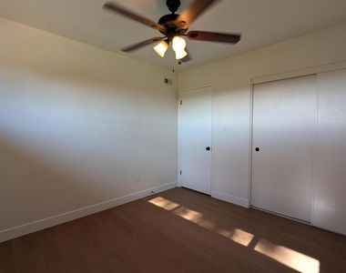5832 Stadium Street - Photo Thumbnail 16