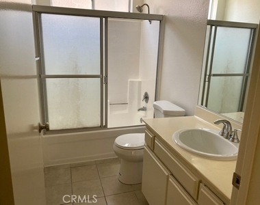 3127 Bagley Avenue - Photo Thumbnail 4
