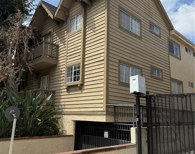 3127 Bagley Avenue - Photo Thumbnail 1