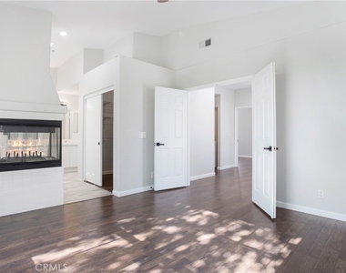 5415 Marine Avenue - Photo Thumbnail 9