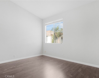5415 Marine Avenue - Photo Thumbnail 11