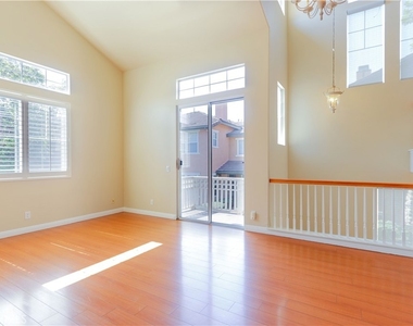 32 Garrison Loop - Photo Thumbnail 4