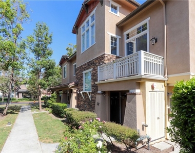 32 Garrison Loop - Photo Thumbnail 1