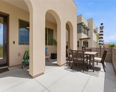 3247 E. Moonstone Drive - Photo Thumbnail 2