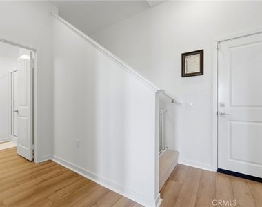 3247 E. Moonstone Drive - Photo Thumbnail 13