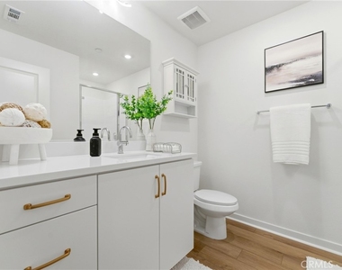 3247 E. Moonstone Drive - Photo Thumbnail 25