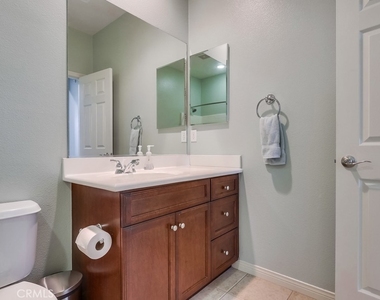 1327 Abelia - Photo Thumbnail 19