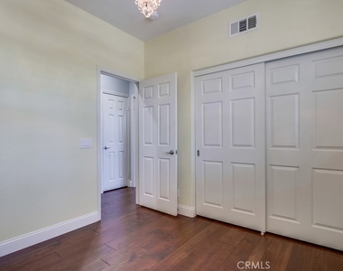 1327 Abelia - Photo Thumbnail 17