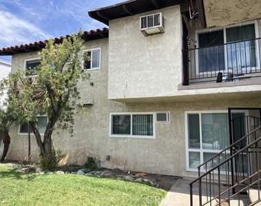 2635 E Almond - Photo Thumbnail 8