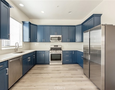 12647 Trent Jones Lane - Photo Thumbnail 4