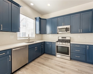 12647 Trent Jones Lane - Photo Thumbnail 3