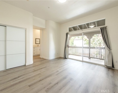 12647 Trent Jones Lane - Photo Thumbnail 8