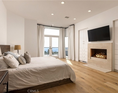1061 Skyline - Photo Thumbnail 18