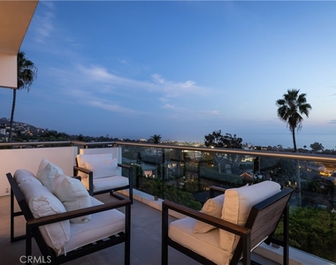 1061 Skyline - Photo Thumbnail 47