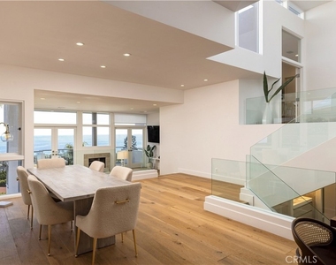1061 Skyline - Photo Thumbnail 11