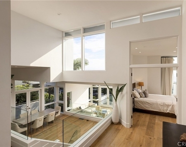 1061 Skyline - Photo Thumbnail 16