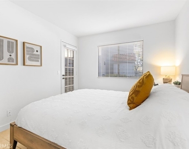 28101 Montecito - Photo Thumbnail 20