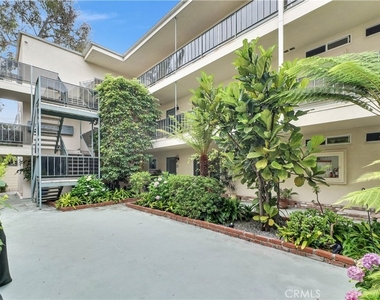 240 Moss Street - Photo Thumbnail 20