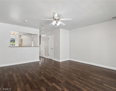 73 Bentwood Lane - Photo Thumbnail 8