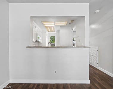 73 Bentwood Lane - Photo Thumbnail 11