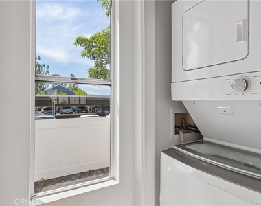 73 Bentwood Lane - Photo Thumbnail 13