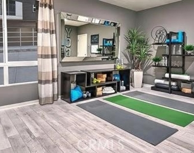 826 Brickyard - Photo Thumbnail 8