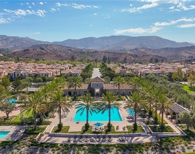 148 Villa Rdg - Photo Thumbnail 36