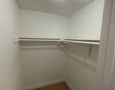 2672 Milton Avenue - Photo Thumbnail 17