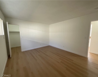 2672 Milton Avenue - Photo Thumbnail 16