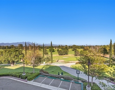 950 Avenida Carmel - Photo Thumbnail 17