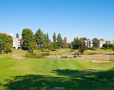 950 Avenida Carmel - Photo Thumbnail 25