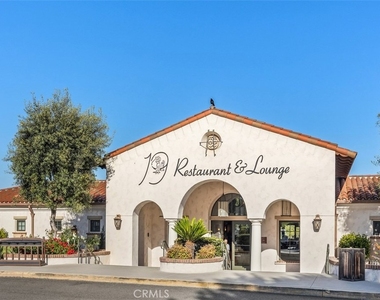 950 Avenida Carmel - Photo Thumbnail 13