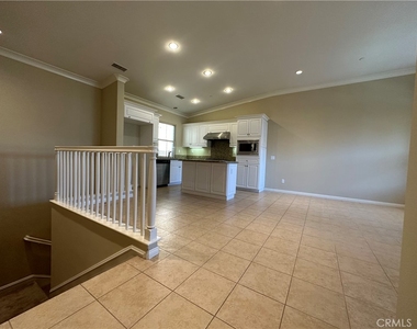 133 Lamplighter - Photo Thumbnail 3