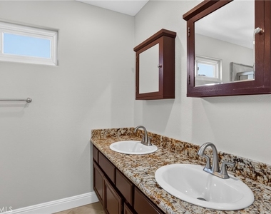 30045 Topsail - Photo Thumbnail 20