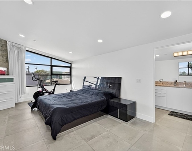 1418 Innes Place - Photo Thumbnail 11