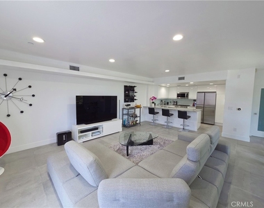 1418 Innes Place - Photo Thumbnail 3