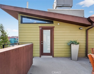 1418 Innes Place - Photo Thumbnail 30