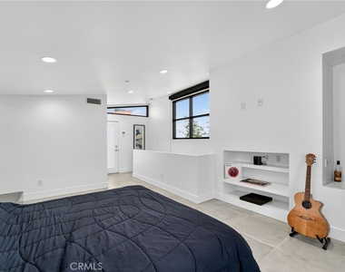 1418 Innes Place - Photo Thumbnail 13