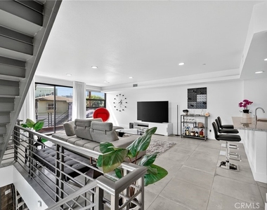 1418 Innes Place - Photo Thumbnail 4