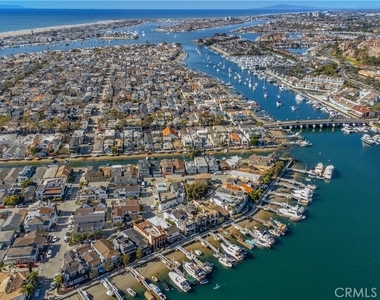 317 E Bay Front - Photo Thumbnail 38