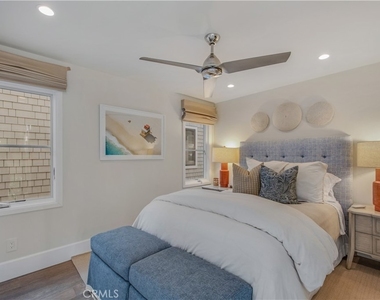 317 E Bay Front - Photo Thumbnail 24