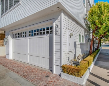 317 E Bay Front - Photo Thumbnail 42
