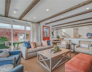 317 E Bay Front - Photo Thumbnail 7