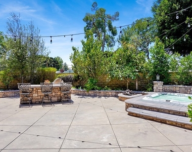 2519 Cornerstone - Photo Thumbnail 9