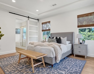2519 Cornerstone - Photo Thumbnail 15