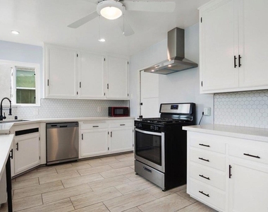 4250 Blackton Drive - Photo Thumbnail 8