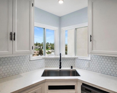4250 Blackton Drive - Photo Thumbnail 10