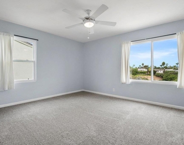4250 Blackton Drive - Photo Thumbnail 18