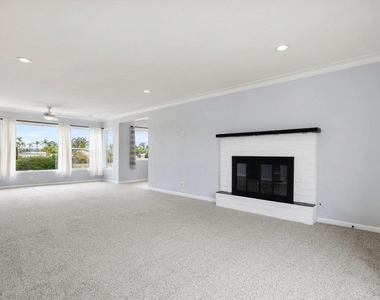 4250 Blackton Drive - Photo Thumbnail 2